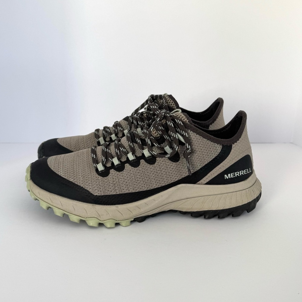 Women’s Merrell Bravada Waterproof Hiking Trail Shoe Size 7